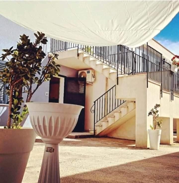 Sud12 - Case Vacanze Sul Mediterraneo マツァーラ・デル・ヴァッロ エクステリア 写真